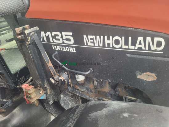 Anclajes pala tenias para New Holland M135
