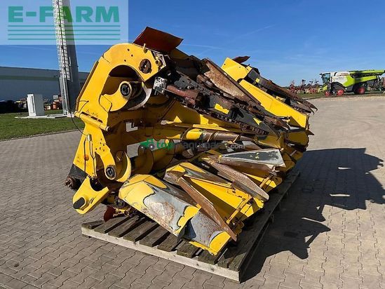 Cosechadora de Cereal - New Holland - cr 9070
