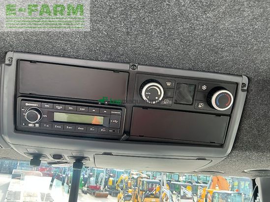 Tractor agrícola - Valtra - n175 versu unlimited tractor (st25906)