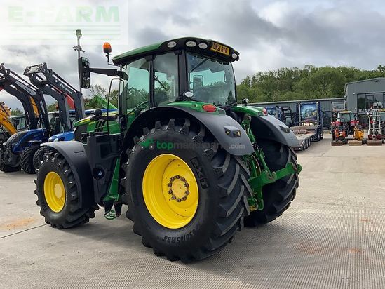 Tractor agrícola - John Deere - 6215r premium edition tractor (st26613)