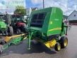Empacadora gigant - John Deere - 572