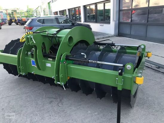 Esparcidor -  - silowalze 3m hydr.