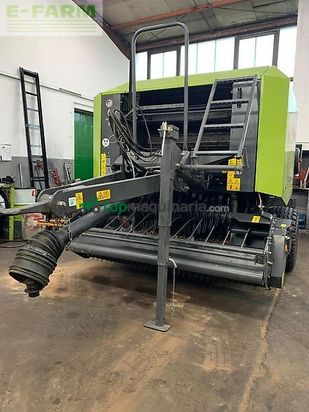 Empacadora gigant - Claas - rollant 350 rc