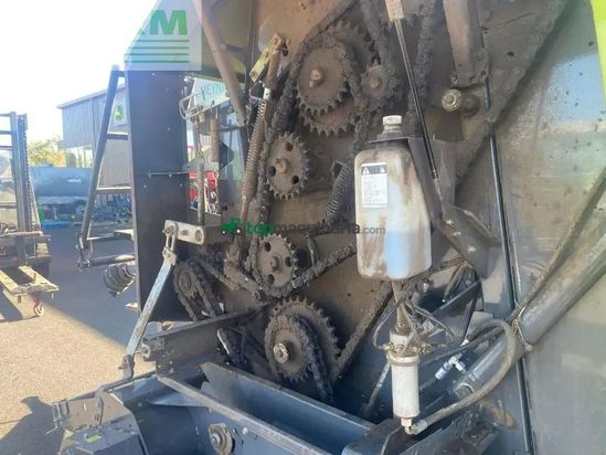Empacadora gigant - Claas - rollant340 contacter 06 31 56 12 02