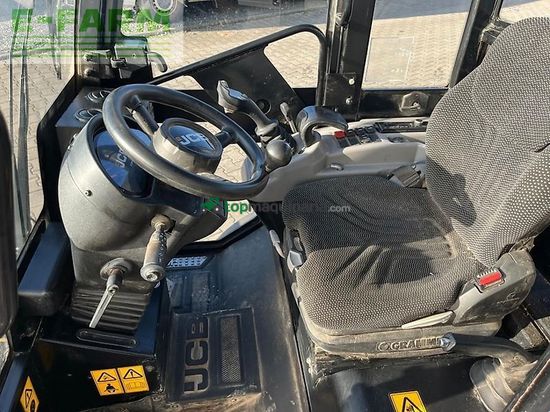 Minicargadora - JCB - 403 agri smart power