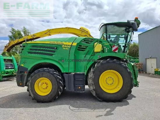 Cosechadora de Cereal - John Deere - 8300