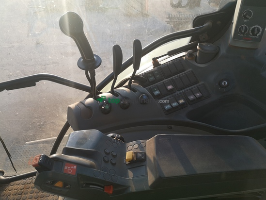 Tractor agrícola - Claas - Arion 630