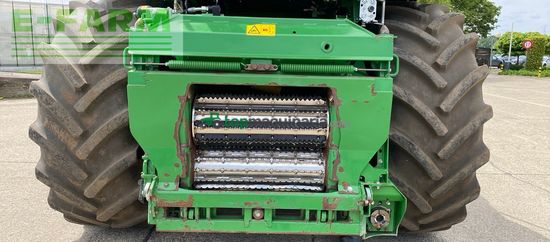 Cosechadora de Cereal - John Deere - 9700