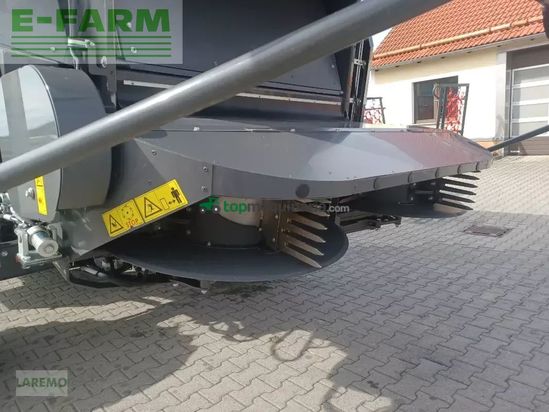 Cosechadora de Cereal - Claas - trion 750 montana + v 770