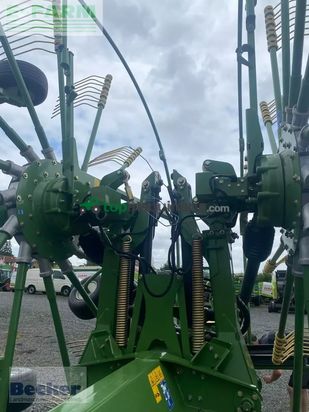 Rastrillo - Krone - schwadro tc 880