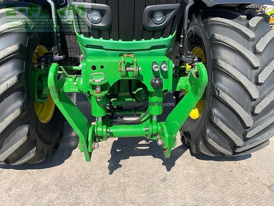 Tractor agrícola - John Deere - 6215r tractor (st26786)
