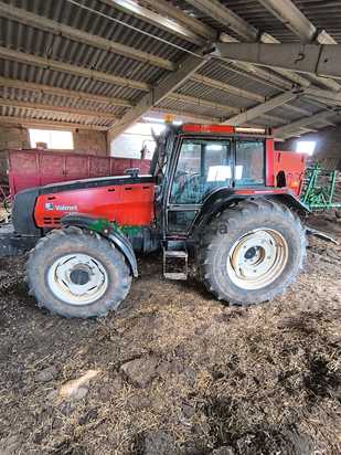 VENDO Tractor agrícola - Valtra - VALMET 8450