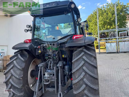 Tractor agrícola - Valtra - g 125 versu