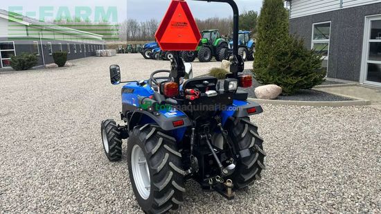Tractor agrícola - Solis - s26 6+2 med brede traktordæk