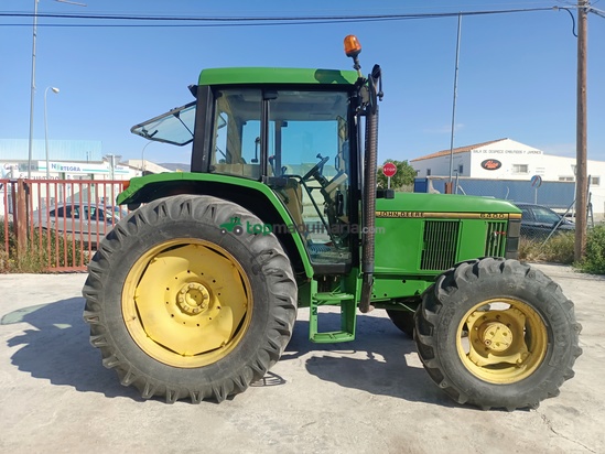 Tractor agrícola - John Deere - 6400