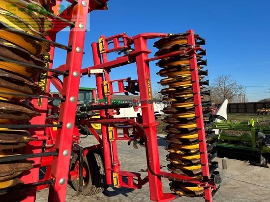 Cultivador - Väderstad - topdown 400