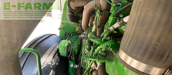 Cosechadora de Cereal - John Deere - 8300