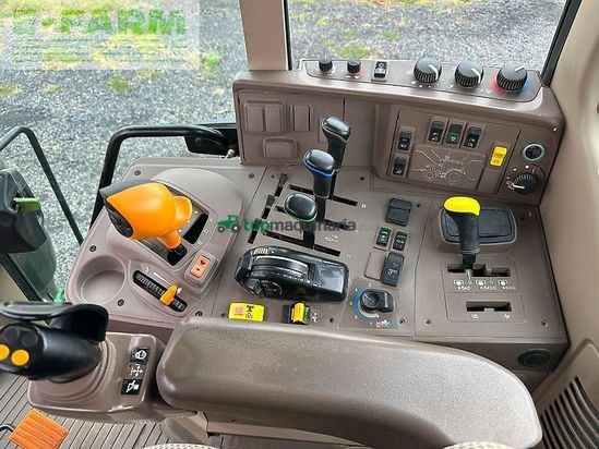 Tractor agrícola - John Deere - 6130m *kundenauftrag*