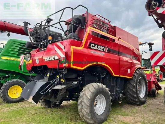 Cosechadora de Cereal - Case IH - case ih 8240