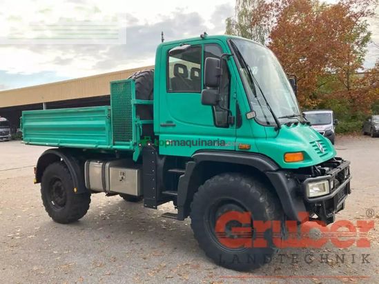 Tractor agrícola - Mercedes-benz - unimog u 400