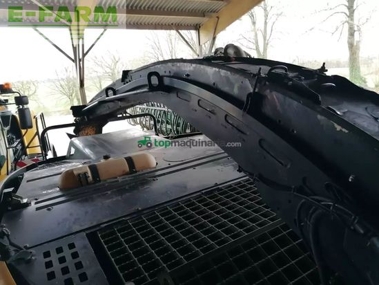 Cosechadora de Cereal - New Holland - fr650