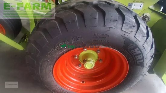 Empacadora gigant - Claas - variant 280