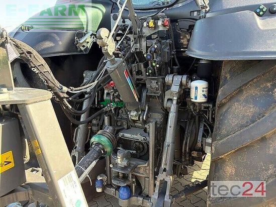 Tractor agrícola - Valtra - q305