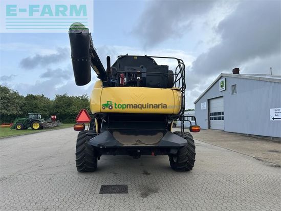 Cosechadora de Cereal - New Holland - cr 980