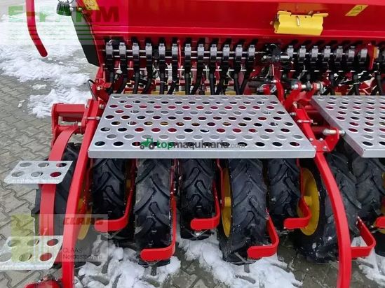 Sembradora - Väderstad - rapid rd 300 s