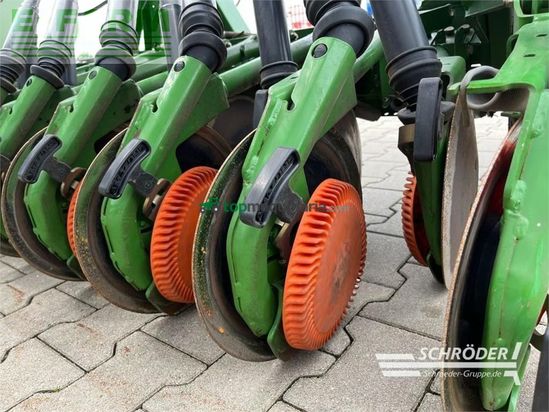 Esparcidor - Amazone - d9 3000 special