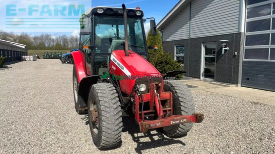 Tractor agrícola - Massey Ferguson - 5435 stepnoose med frontlift