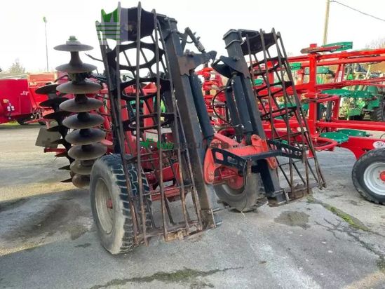 Grada de disco - Gregoire Besson - acerox32