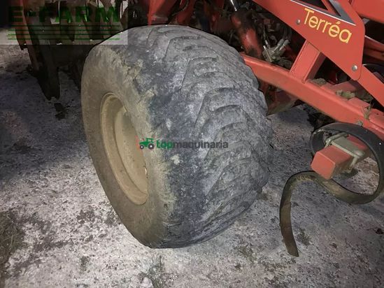 Cultivador - Kuhn - prolander 6000