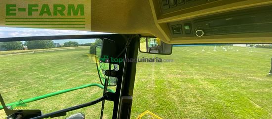 Cosechadora de Cereal - John Deere - 7700