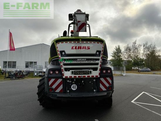 Cosechadora de Cereal - Claas - jaguar 970 greeneye + pu 300