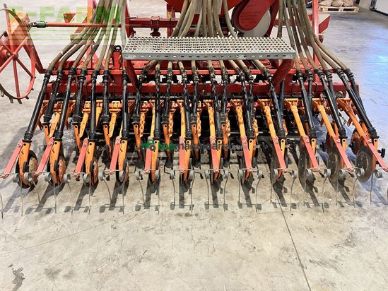Combinado de siembra - Gaspardo - säkomination mit rotec schare