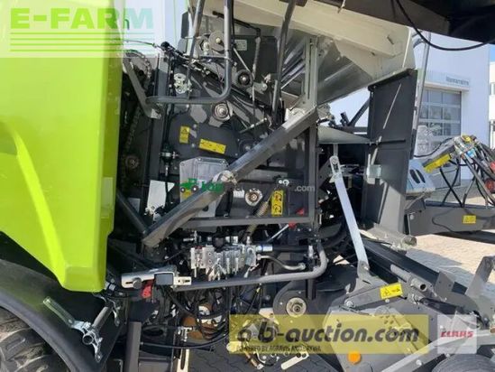 Empacadora gigant - Claas - rollant 454 rc uniwrap