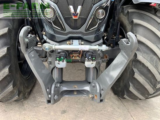 Tractor agrícola - Valtra - t254 versu unlimited tractor (st27246)