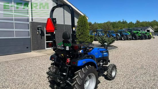 Tractor agrícola - Solis - h26 hst hydrostat med traktor dæk