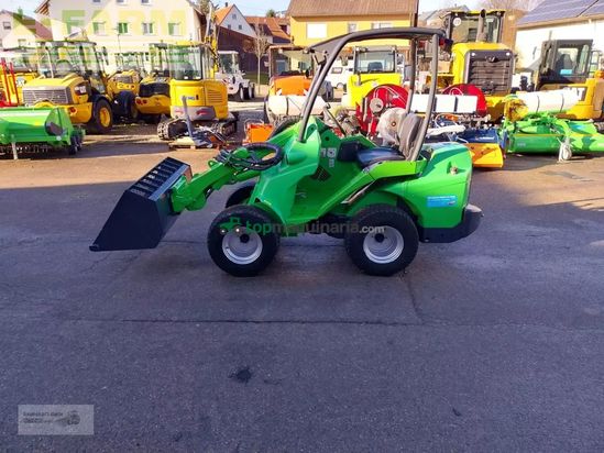 Minicargadora - Avant - 630