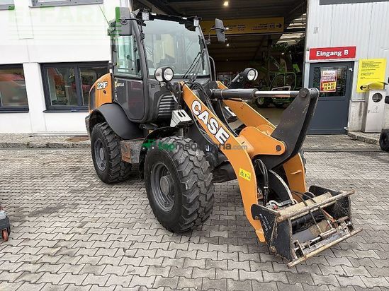 Minicargadora - Case IH - 221f mit euroadapter hydraulisch