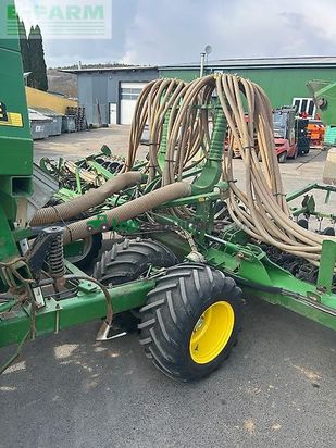 Sembradora - John Deere - 740a 8m