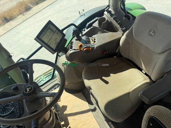 Tractor agrícola - John Deere - 6215R