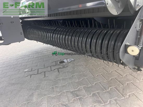 Empacadora gigant - Claas - quadrant 5300 rf