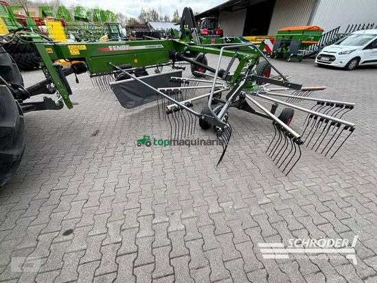 Rastrillo - Fendt - former 880