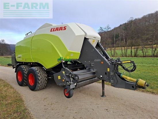 Empacadora gigant - Claas - quadrant 5300 fc
