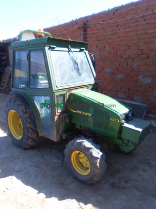 Tractor agrícola - John Deere - 946