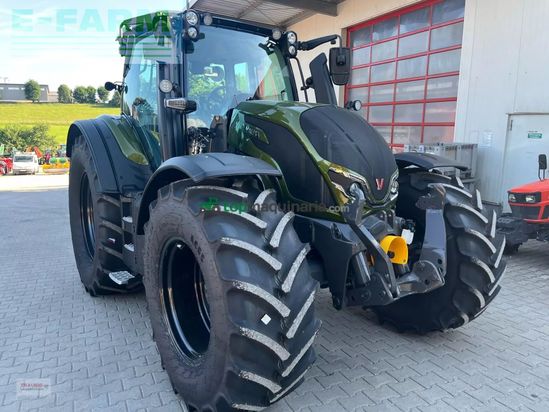 Tractor agrícola - Valtra - n155 a mit rüfa