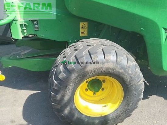 Empacadora gigant - John Deere - v 451 pm