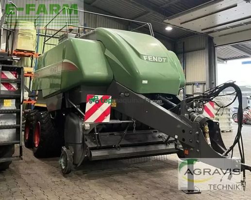 Empacadora gigant - Fendt - 12130 n